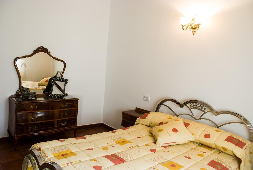 Casa Felix Guest House เซกูรา เดลา เซียร์รา ภายนอก รูปภาพ